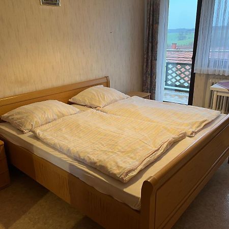 Doppelzimmer Nr 5 Freiensteinau Buitenkant foto