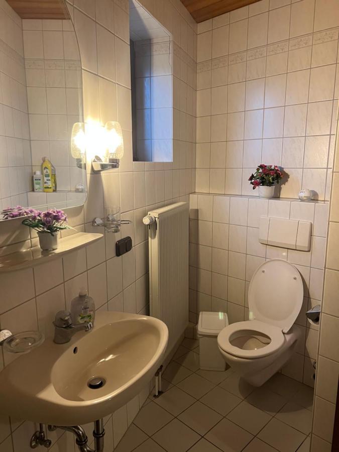 Doppelzimmer Nr 5 Freiensteinau Buitenkant foto